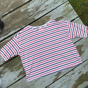 🌻 5 for $25 Levi’s Boxy Stripped USA Tee Large